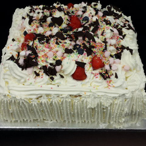 Fresh Cream Gateaux Cake