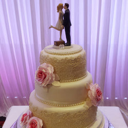 Vintage Lace Wedding Cake