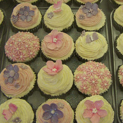 Mothers Day Cup Cakes